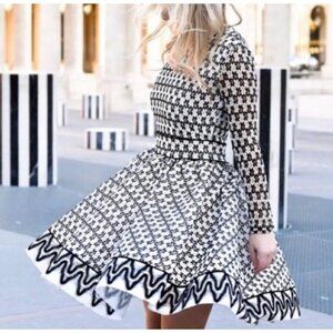 Maje White & Black Royan Fit & Flare Lace Dress  Blogger Favorite Size 3